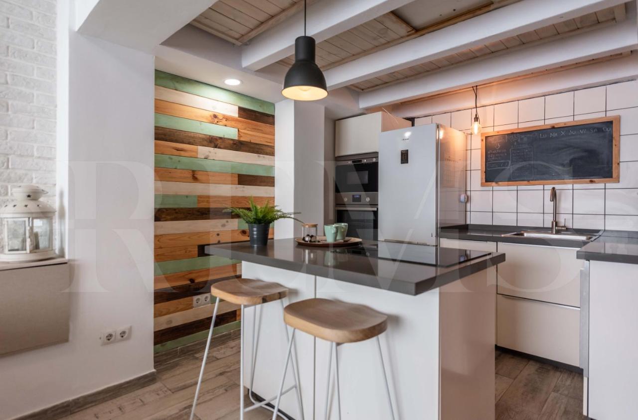 מאלגה Bright Duplex Loft Next To The City Center By Rems מראה חיצוני תמונה